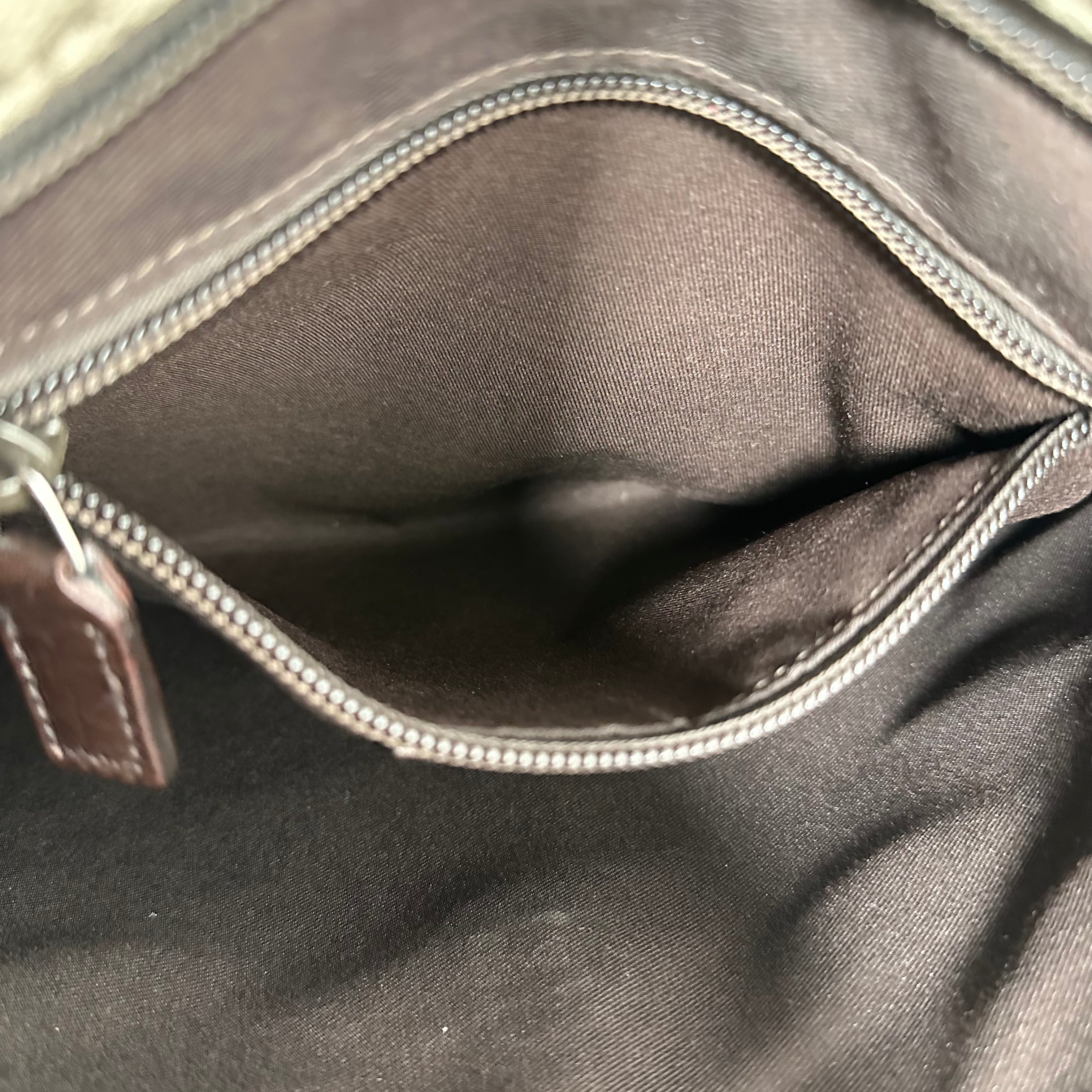 GG Supreme Messenger Bag