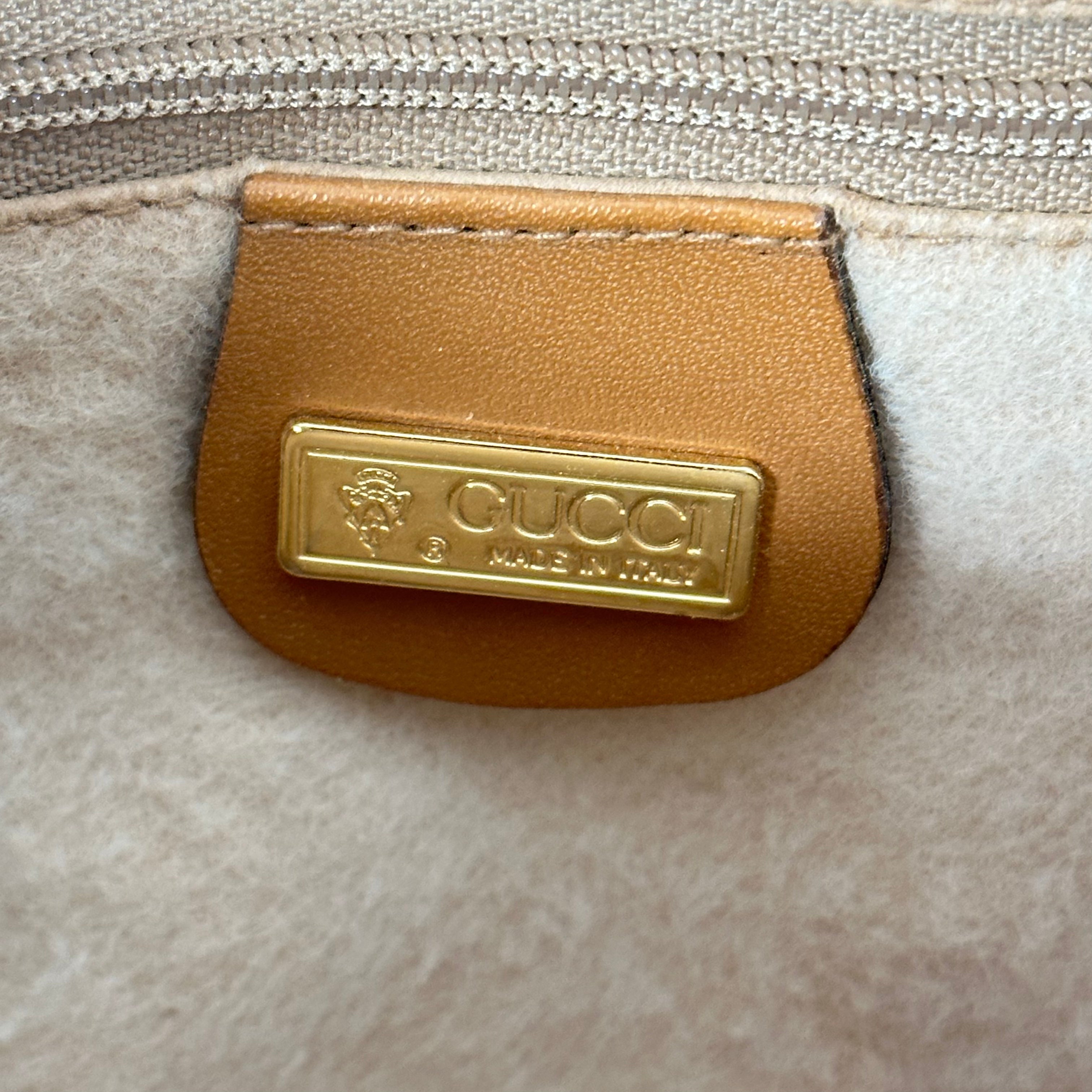 Micro GG Square Crossbody